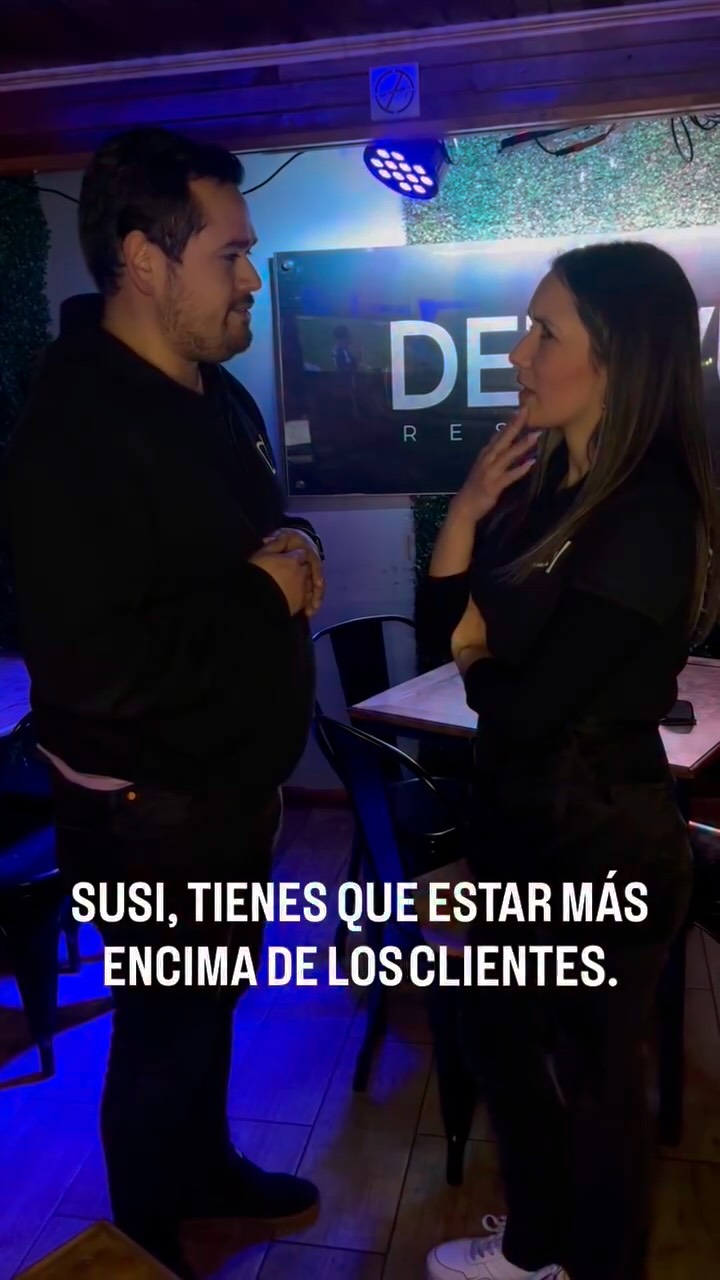 DEJAVU RESTOBAR
