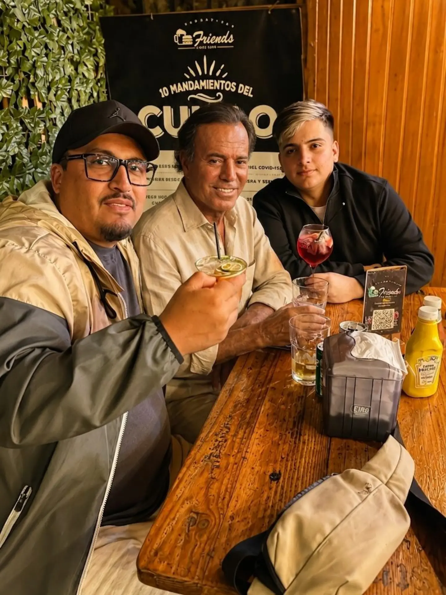 Friends Restobar